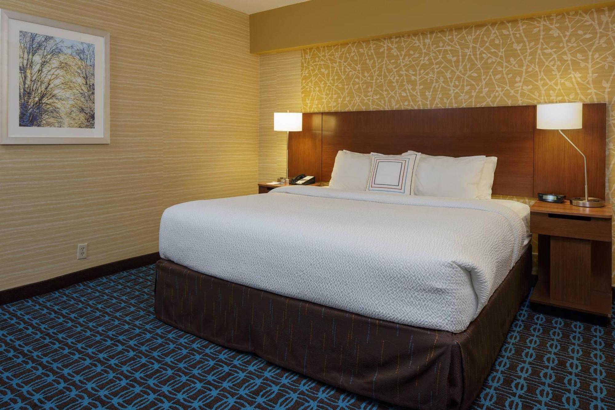 Fairfield Inn & Suites By Marriott Белвил Екстериор снимка
