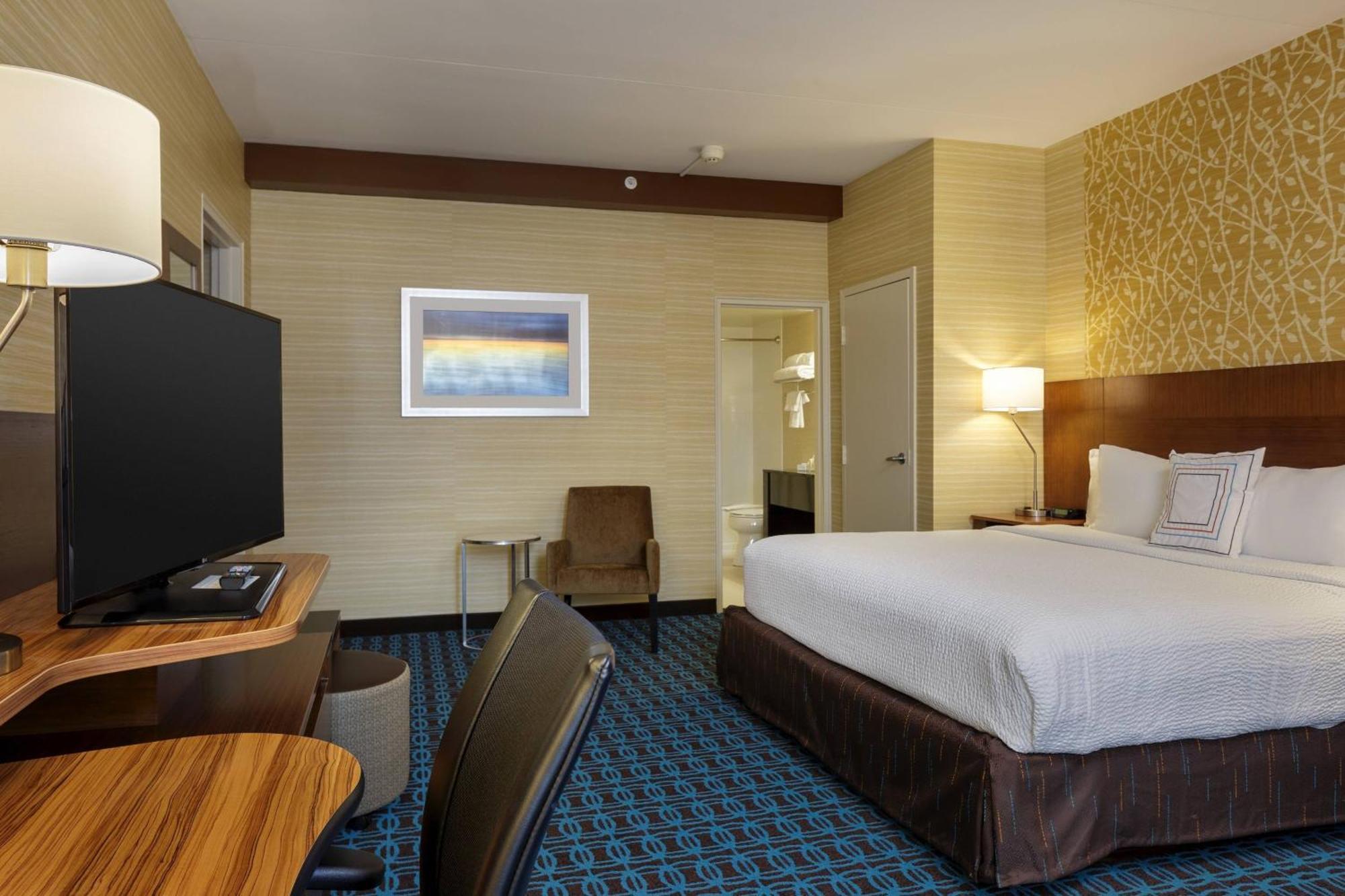 Fairfield Inn & Suites By Marriott Белвил Екстериор снимка