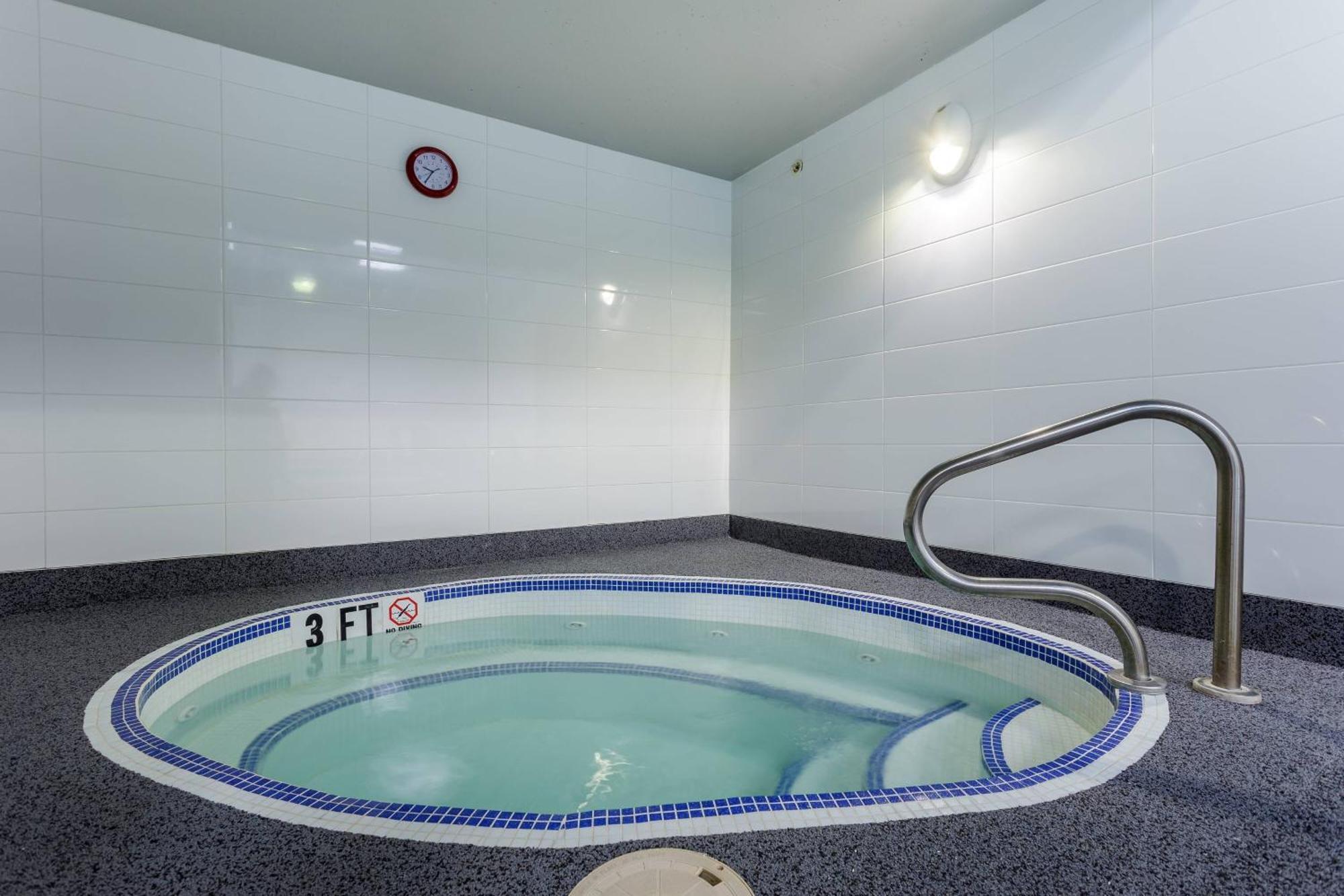 Fairfield Inn & Suites By Marriott Белвил Екстериор снимка