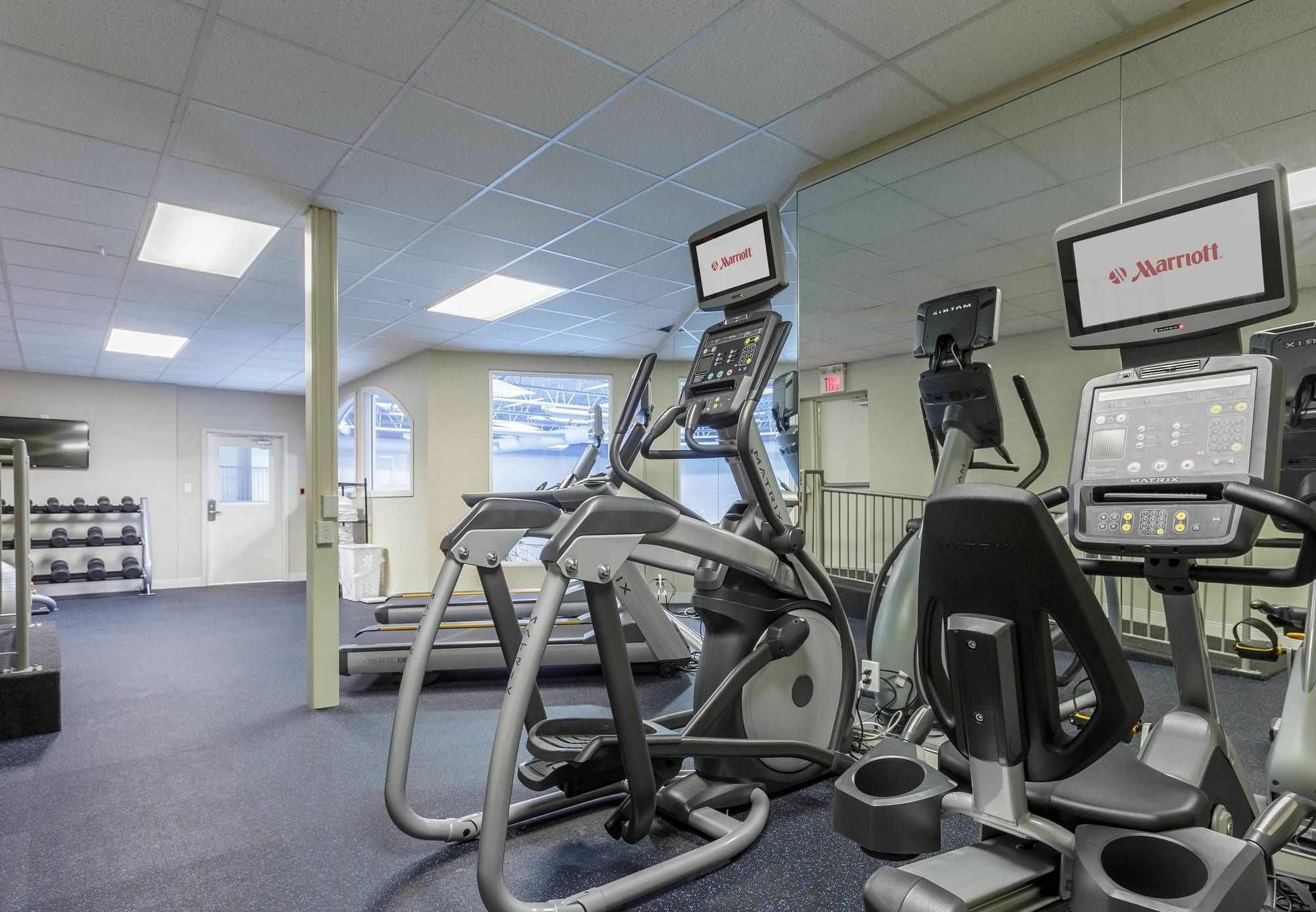 Fairfield Inn & Suites By Marriott Белвил Екстериор снимка
